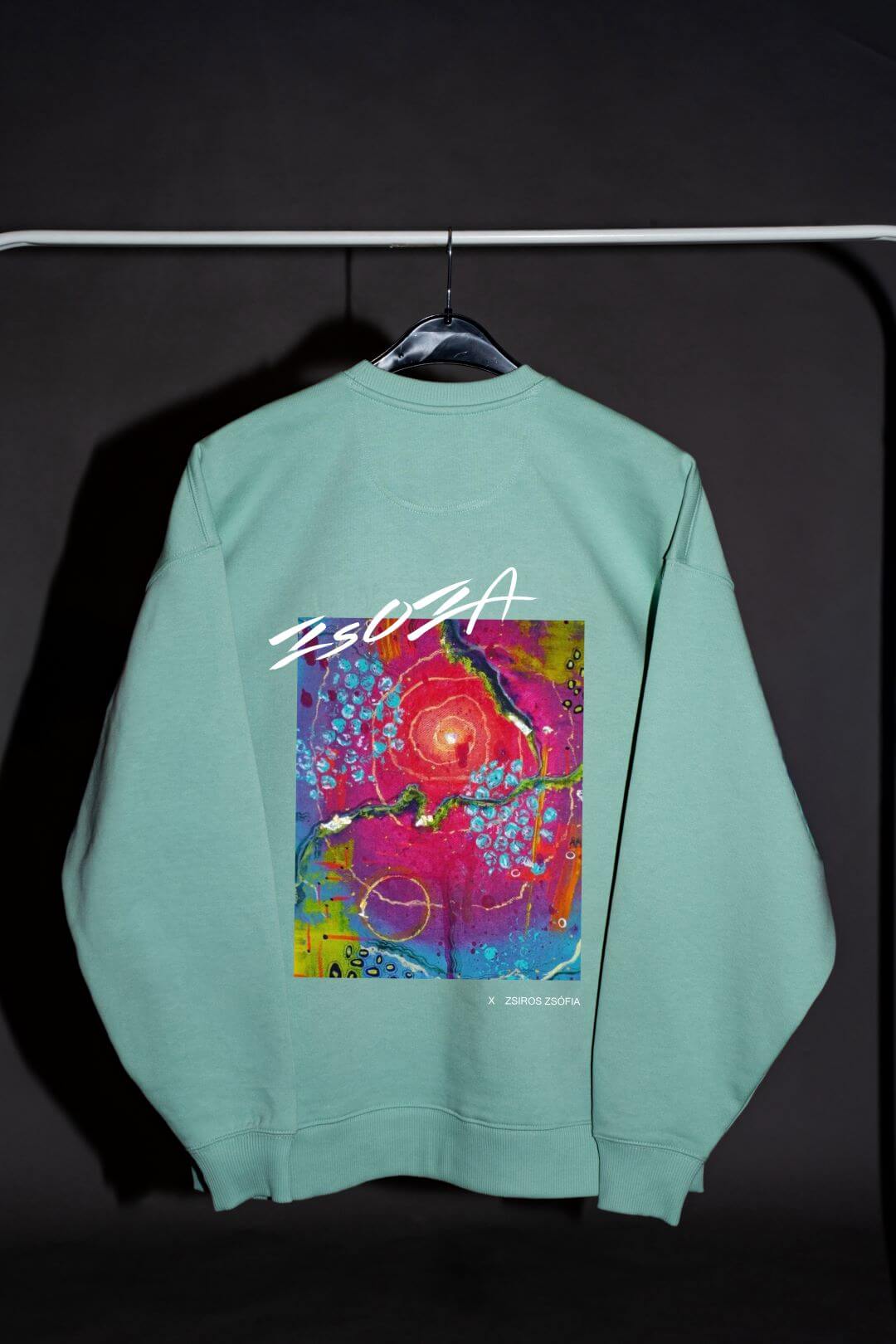 Sejtek - kereknyakú pulóver