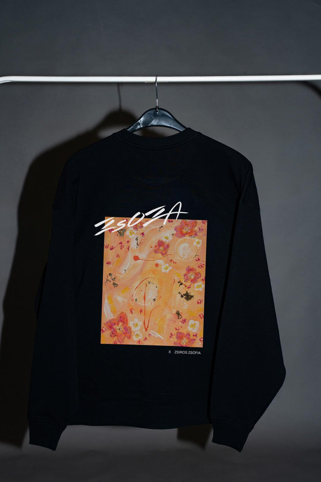 Virágok - kereknyakú pulóver