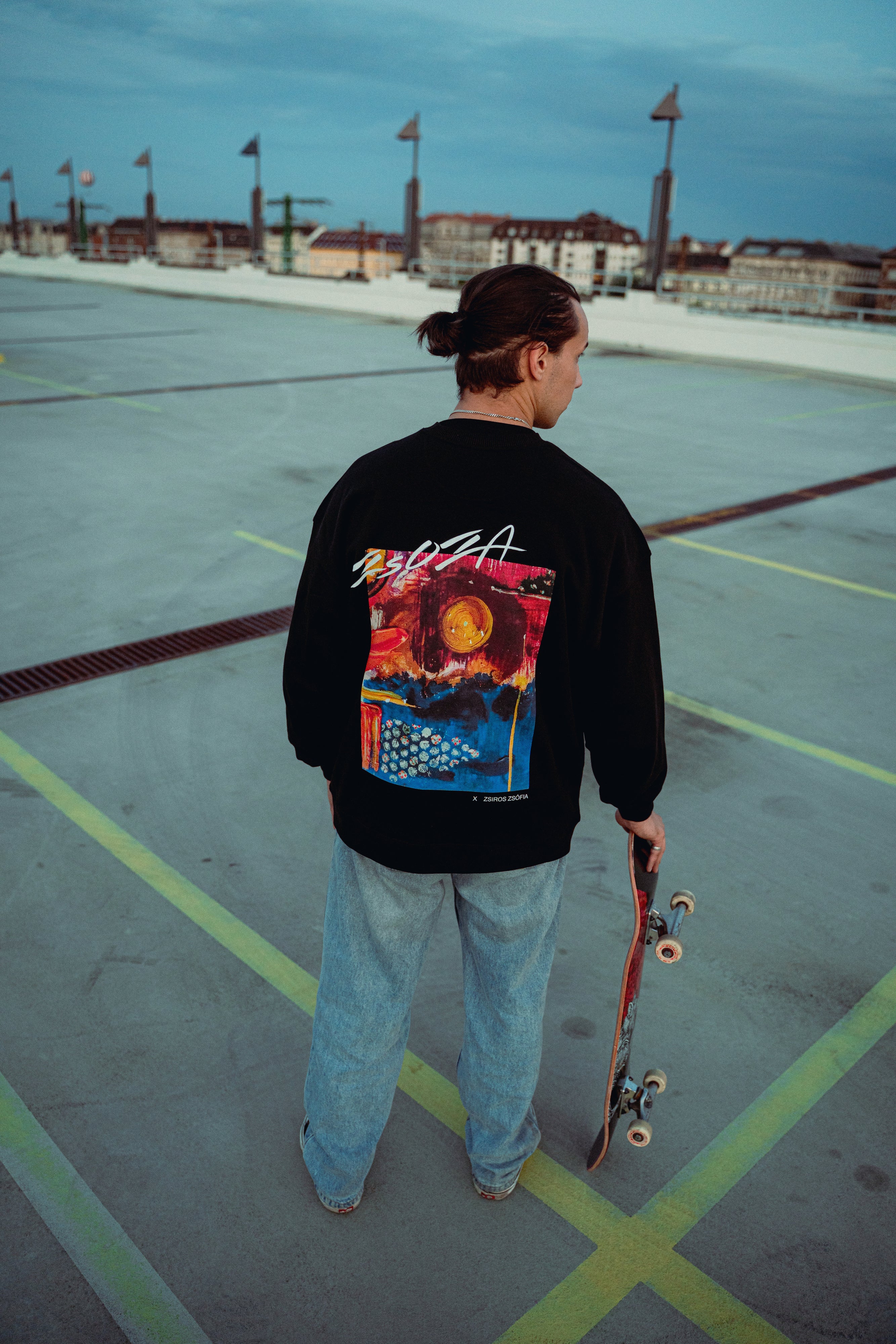 Szörfös - kereknyakú pulóver