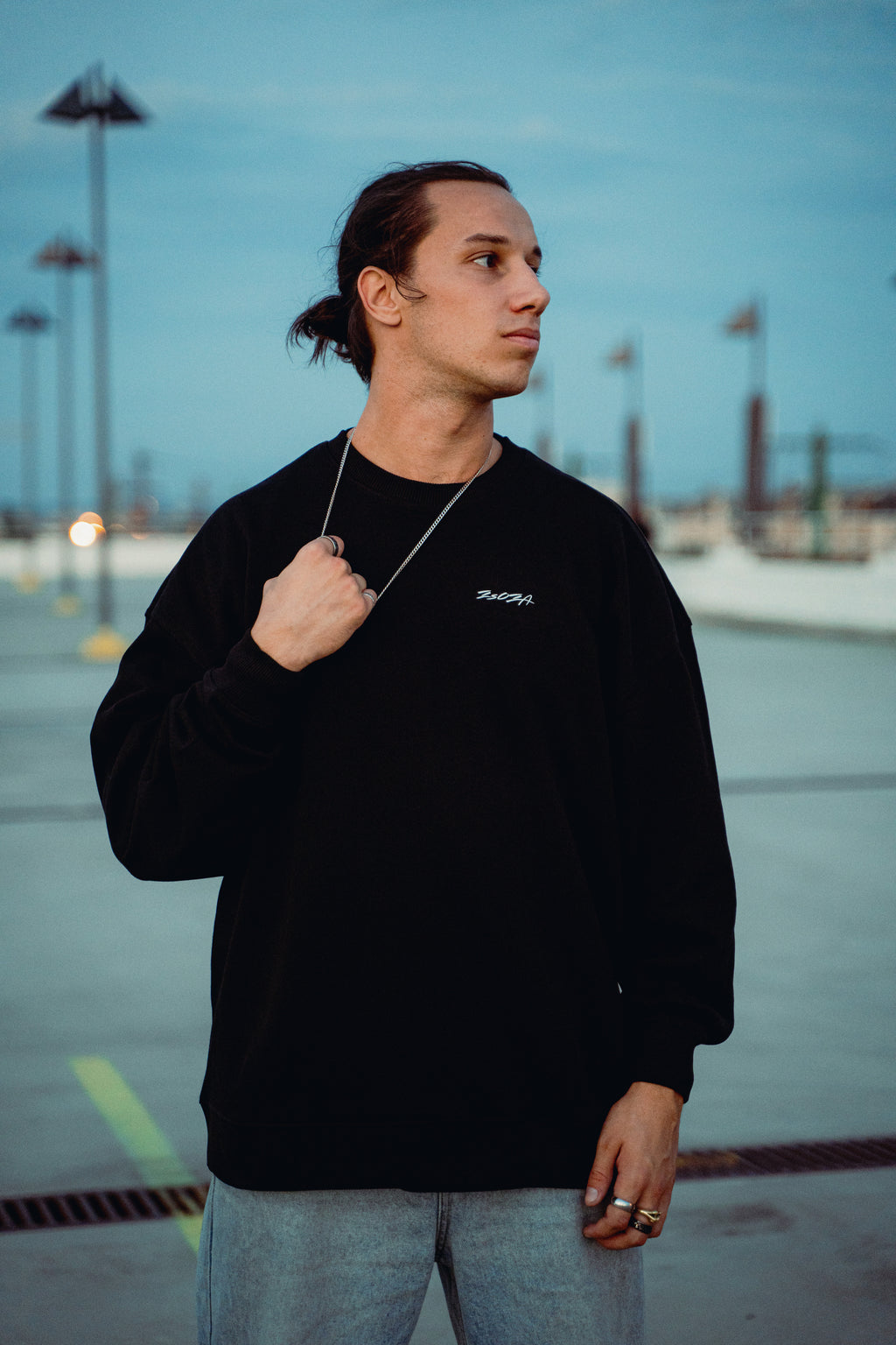 Szörfös - kereknyakú pulóver