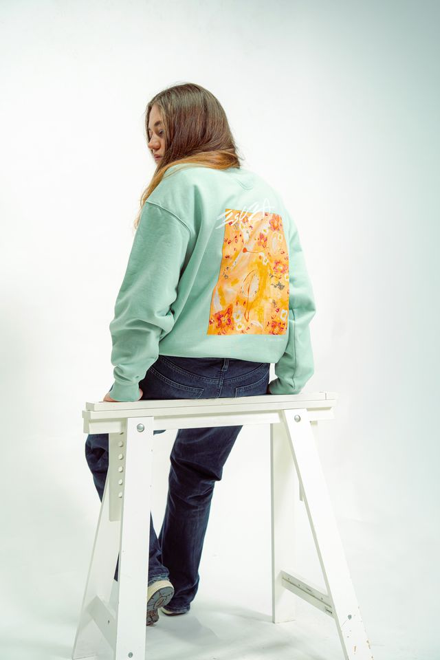 Virágok - kereknyakú pulóver